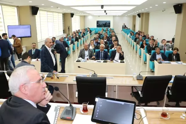 Büyükşehir Meclis'inde İhtisas Komisyonları Seçimi Yapıldı Büyükşehir Meclis'inde İhtisas Komisyonları Seçimi Yapıldı