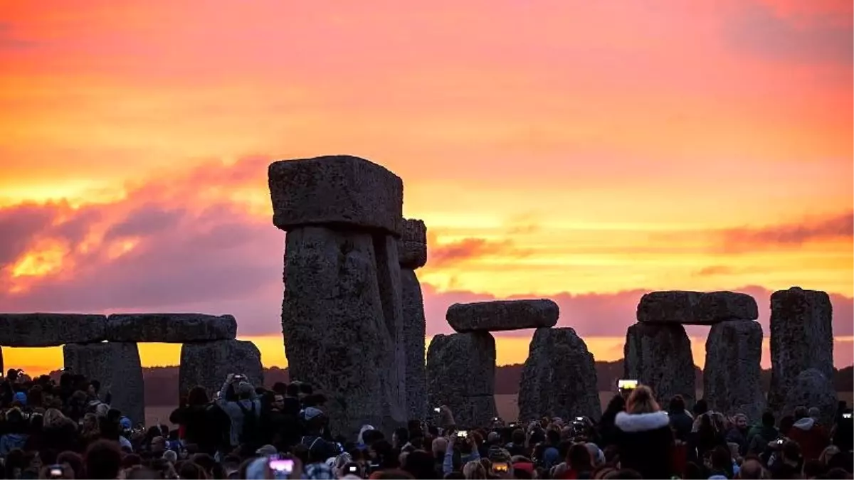 Dna Örneklerine Göre, İngiltere'deki Stonehenge'i İnşa Edenler Anadolu'dan Gelen Göçmenler