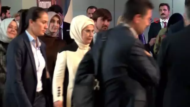 Emine Erdoğan'a 'Changemaker' Ödülü- Emine Erdoğan: 'Türkiye, Sivil Toplum Kuruluşlarıyla Birlikte... Emine Erdoğan'a 'Changemaker' Ödülü- Emine Erdoğan: 'Türkiye, Sivil Toplum Kuruluşlarıyla Birlikte...