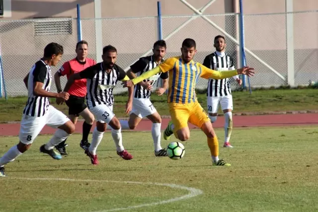 İçelspor Destek Görememekten Şikayetçi İçelspor Destek Görememekten Şikayetçi