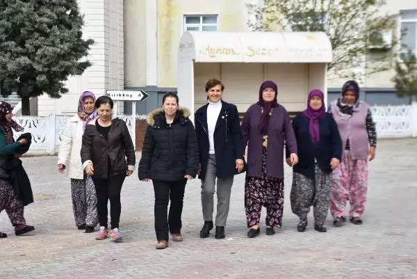 İki Üniversite Bitirdi, İki Üniversitede Okurken de Köyüne Muhtar Oldu