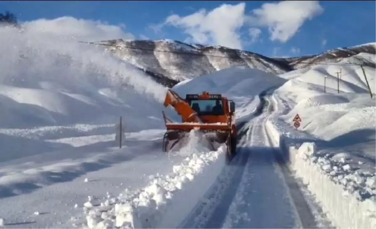 Tunceli'de Kar ve Yağmur Hayatı Olumsuz Etkiliyor