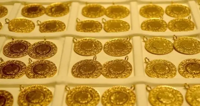 Altını Olanlar Dikkat! İşte Gram, Çeyrek ve Cumhuriyet Altını Fiyatları Altını Olanlar Dikkat! İşte Gram, Çeyrek ve Cumhuriyet Altını Fiyatları