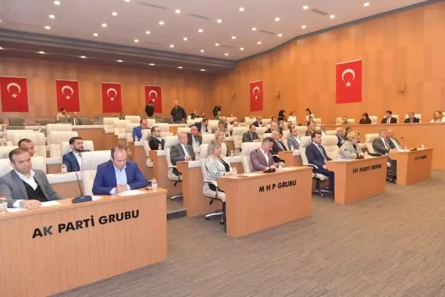 Çukurova Belediye Meclisi'nde Komisyonlar Belirlendi Çukurova Belediye Meclisi'nde Komisyonlar Belirlendi