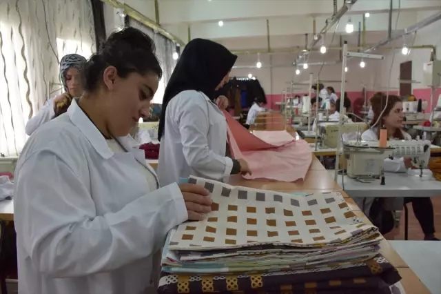 Hakkari'nin Fabrika Gibi Üreten Eğitim Merkezi Hakkari'nin Fabrika Gibi Üreten Eğitim Merkezi