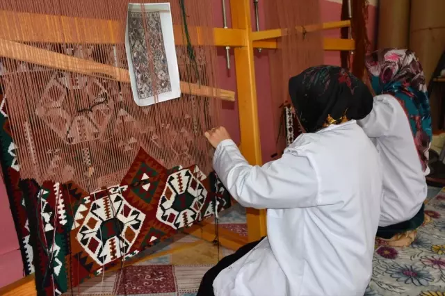 Hakkari'nin Fabrika Gibi Üreten Eğitim Merkezi Hakkari'nin Fabrika Gibi Üreten Eğitim Merkezi