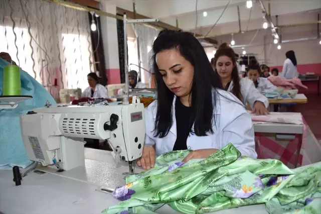 Hakkari'nin Fabrika Gibi Üreten Eğitim Merkezi Hakkari'nin Fabrika Gibi Üreten Eğitim Merkezi
