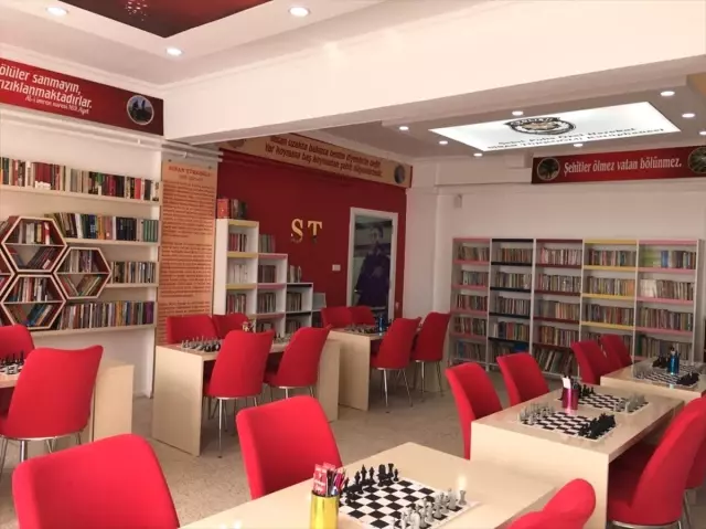 Şehit Eşinin Adına Kütüphane Yaptı