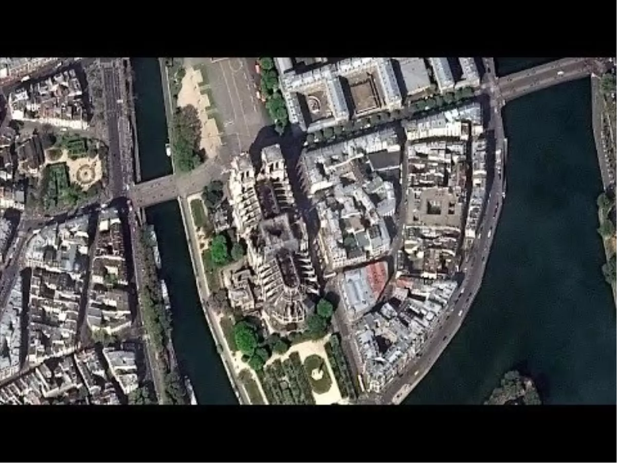 Video: Yangın Sonrası Notre Dame Katedrali'nin Havadan Görüntüleri