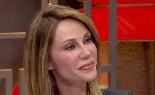 Demet Şener: Sevgilim Cenk Küpeli'yi Çocuklarımla Tanıştırdım Demet Şener: Sevgilim Cenk Küpeli'yi Çocuklarımla Tanıştırdım