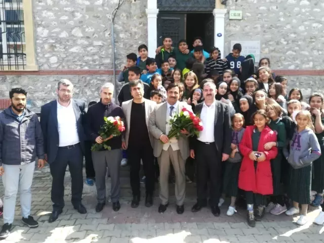 İmam Hatip Ortaokulu'nda Beraat Kandili Programı