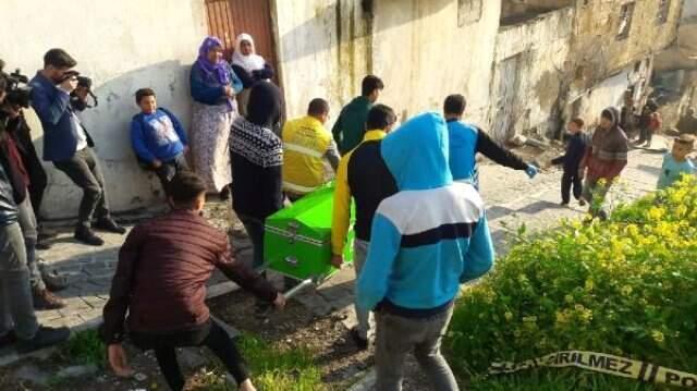 Sokakta Oyun Oynayan Çocuklar, Elleri ve Ayakları Kesilmiş Erkek Cesedi Buldu