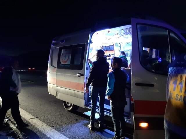 Tarafları Taşıyan Minibüsle TIR Çarpıştı: 10 Yaralı
