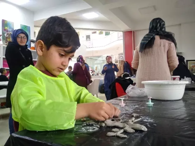 Arnavutköy Kadın Kültür ve Sanat Merkezi'nde 23 Nisan Etkinliği Arnavutköy Kadın Kültür ve Sanat Merkezi'nde 23 Nisan Etkinliği