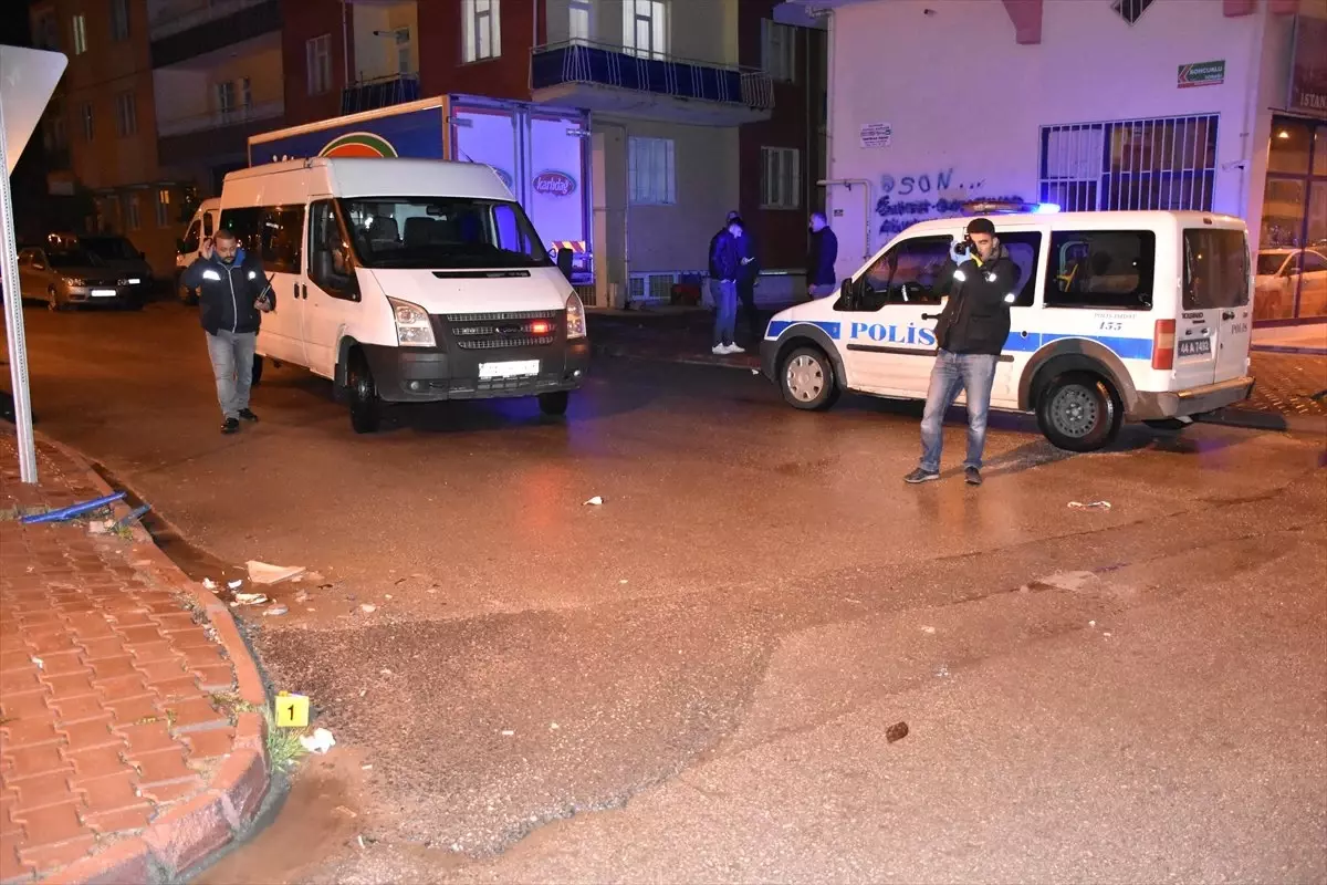 Malatya'da Silahlı Kavga: 2 Yaralı