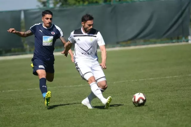Tff 2. Lig: Manisa Bbsk: 1- Fethiyespor: 2