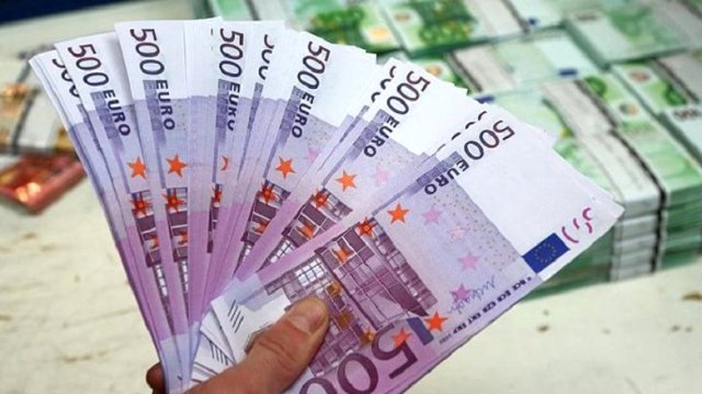 500 Euroluk Banknotların Cuma Günü Basımı Son Bulacak