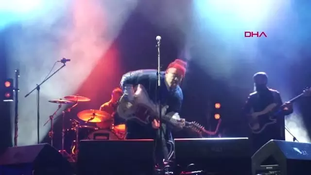 Adana 3'üncü Çukurova Rock Festivali 100 Bin Müzikseveri Ağırladı