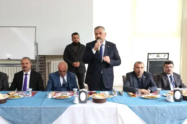 Bafra Belediye Başkanı Kılıç Muhtarlarla Buluştu Bafra Belediye Başkanı Kılıç Muhtarlarla Buluştu