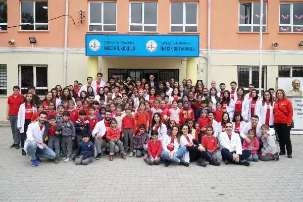 Çocuk ve Barış Günü Etkinlikleri Düzenlendi Çocuk ve Barış Günü Etkinlikleri Düzenlendi