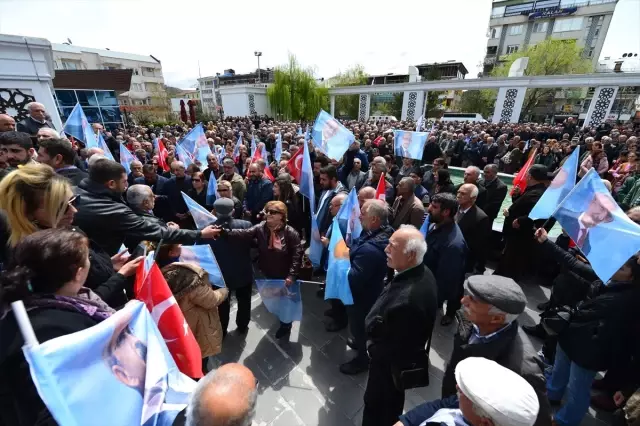 Kılıçdaroğlu'na Yapılan Saldırı Kılıçdaroğlu'na Yapılan Saldırı