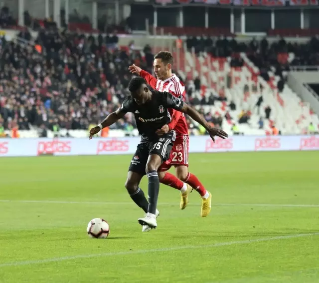 Spor Toto Süper Lig: Dg Sivasspor: 1 - Beşiktaş: 2 (Maç Sonucu) Spor Toto Süper Lig: Dg Sivasspor: 1 - Beşiktaş: 2 (Maç Sonucu)
