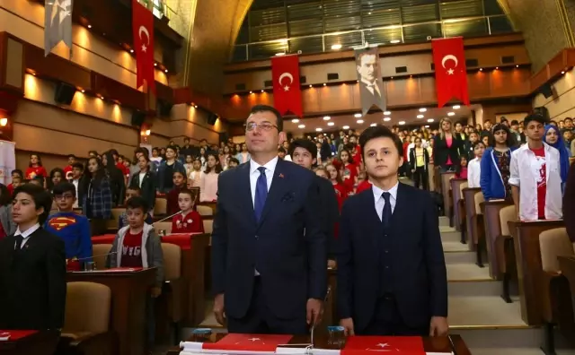 23 Nisan Ulusal Egemenlik ve Çocuk Bayramı 23 Nisan Ulusal Egemenlik ve Çocuk Bayramı