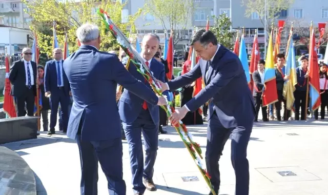 Bafra'da 23 Nisan Coşkusu Bafra'da 23 Nisan Coşkusu