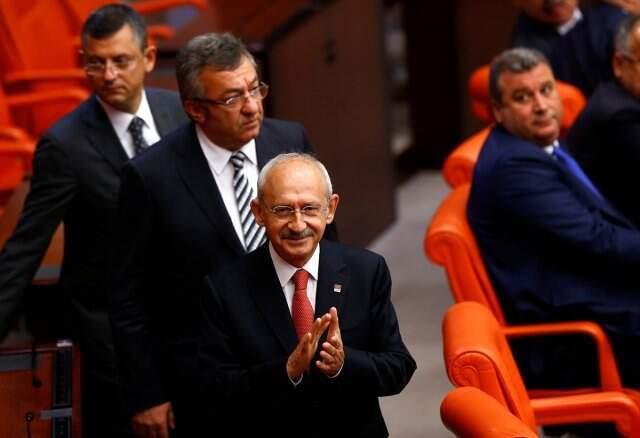 CHP Lideri Kılıçdaroğlu: Şehit Cenazesine Gitmeden Önce Aileyle Görüştük