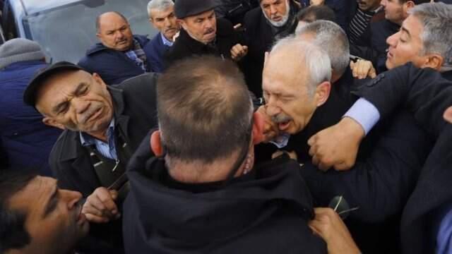 Kemal Kılıçdaroğlu'na Yumruk Atan Saldırgan Savcılığa Sevk Edilldi!
