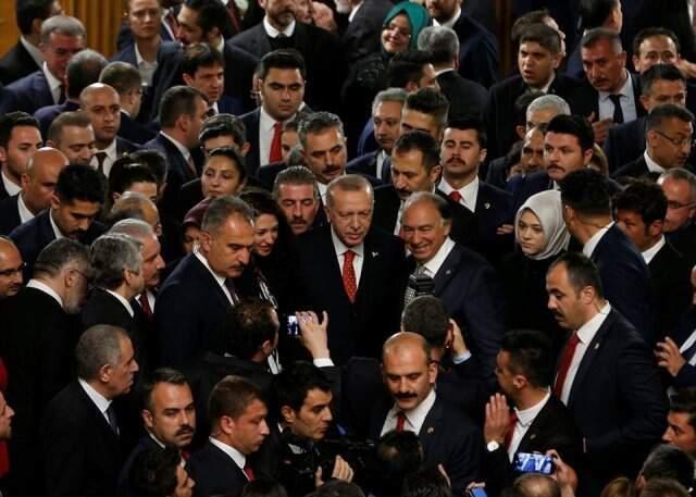 Son Dakika! Cumhurbaşkanı Erdoğan'dan, YSK'nın İstanbul Kararına İlk Tepki: Bekleyeceğiz