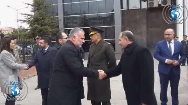 Tuğgeneral Özgür Nuhut, HDP'li Belediye Başkanı ile Tokalaşmadı!