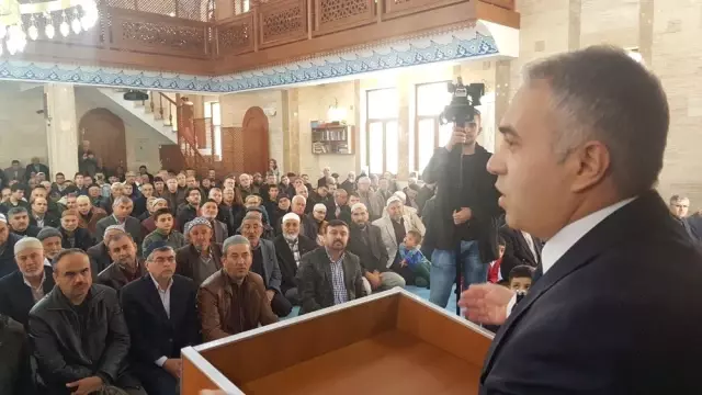 Yıkılıp Yeniden Yapılan Cami İbadete Açıldı Yıkılıp Yeniden Yapılan Cami İbadete Açıldı