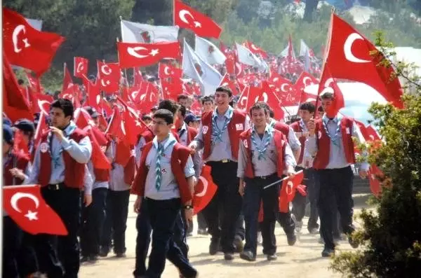 19 Yıl Önce İlk 'Ata'nın Yolunda 57'nci Alay Yürüyüşü'nü Organize Eden Albay O Günü Anlattı