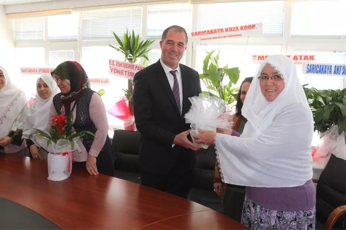 Ak Gönül Dostu Kadınlar Grubu'ndan Başkan Çam'a Ziyaret