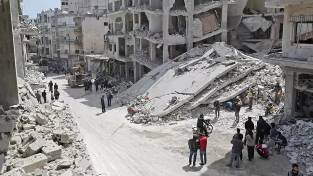 İdlib'de Bir Binada Meydana Gelen Patlamada '15 Kişi Hayatını Kaybetti'
