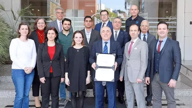 Yaşar Üniversitesi 'Kalite'de Çıta Yükseltti Yaşar Üniversitesi 'Kalite'de Çıta Yükseltti