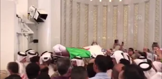 Cezayir'deki Fıs'ın Kurucu Liderlerinden Medeni İçin Cenaze Töreni