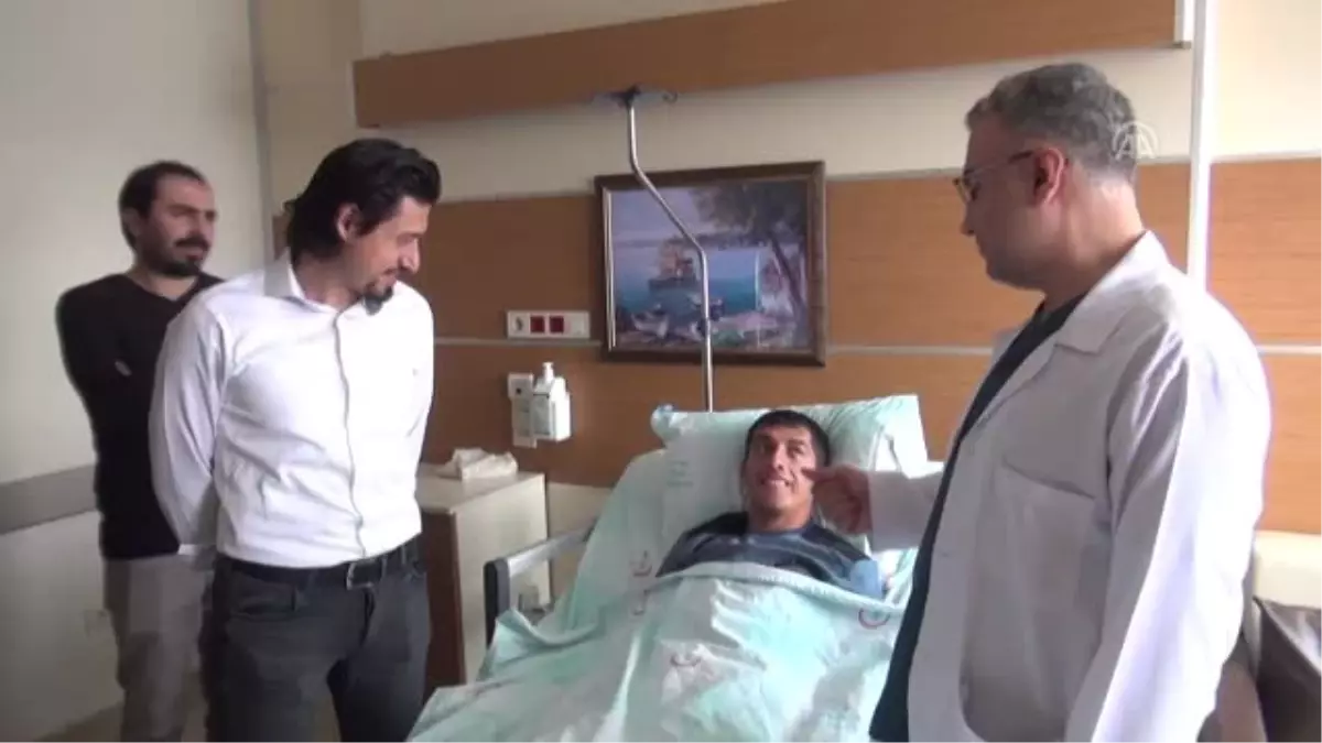 Doğduktan Sonra İlk Kez 2 Gözüyle Gördü