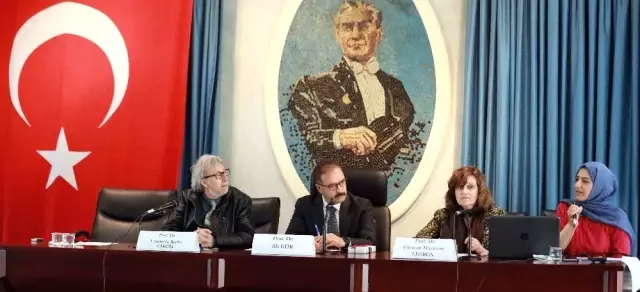 Gaün'de 'Göç Tartışmaları 3' Paneli Düzenlendi Gaün'de 'Göç Tartışmaları 3' Paneli Düzenlendi