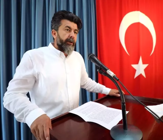 Gaün'de 'Göç Tartışmaları 3' Paneli Düzenlendi Gaün'de 'Göç Tartışmaları 3' Paneli Düzenlendi