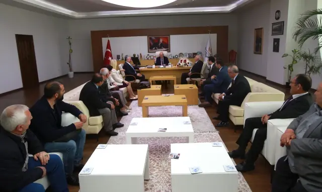 İyi Parti Karabağlar İlçe Başkanlığı'ndan Selvitopu'na