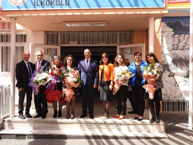 Kadıköy'ün Güzide Devlet Okulu İlhami Ahmed Örnekal'da 23 Nisan Kutlandı