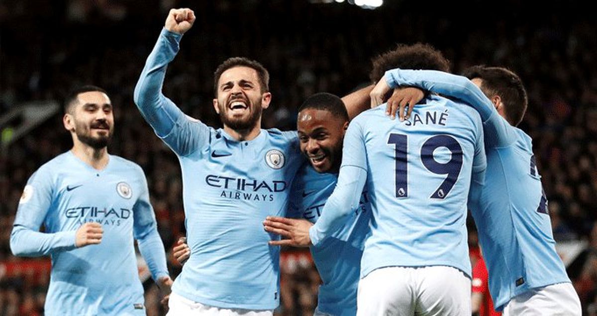 Manhester City Evinde Manchester United'ı Yendi, Şampiyonluk Yarışında Avantaj Yakaladı