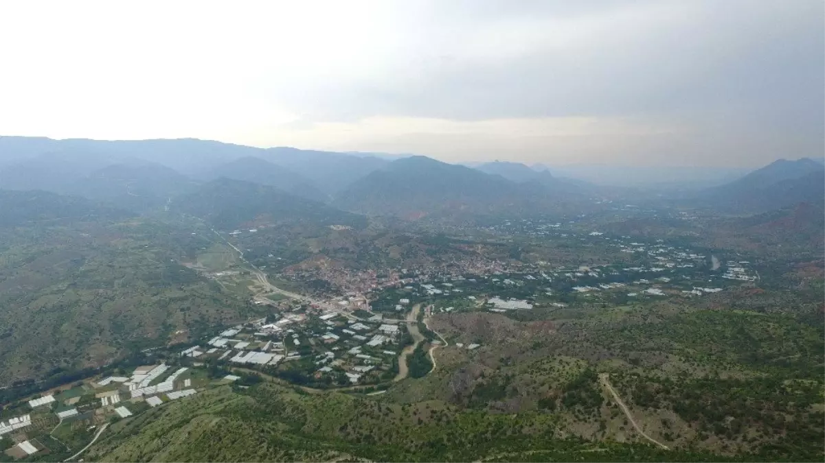 Sarıcakaya'da Organize Sera Bölgesi Kurulması İçin İlk Adım Atılıyor