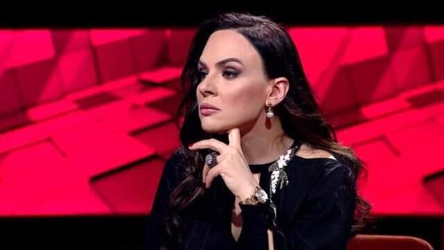 Burhan Kuzu, Buket Aydın'ın Kovulması İddiasıyla İlgili Attığı Mesaj ile Gündem Oldu!