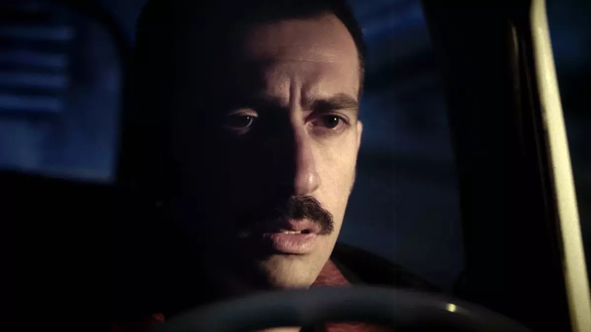 Erdem Yener'in 'Film Olmuş Şarkılar'Inın İkincisi Yayında !