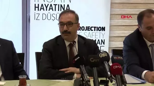 Gaziantep Gaün'de İş Sağlığı ve Güvenliği Toplantısı Gaziantep Gaün'de İş Sağlığı ve Güvenliği Toplantısı
