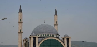 Hacı İsmail-Hafız Güzide Uğur Cami İbadete Açıldı