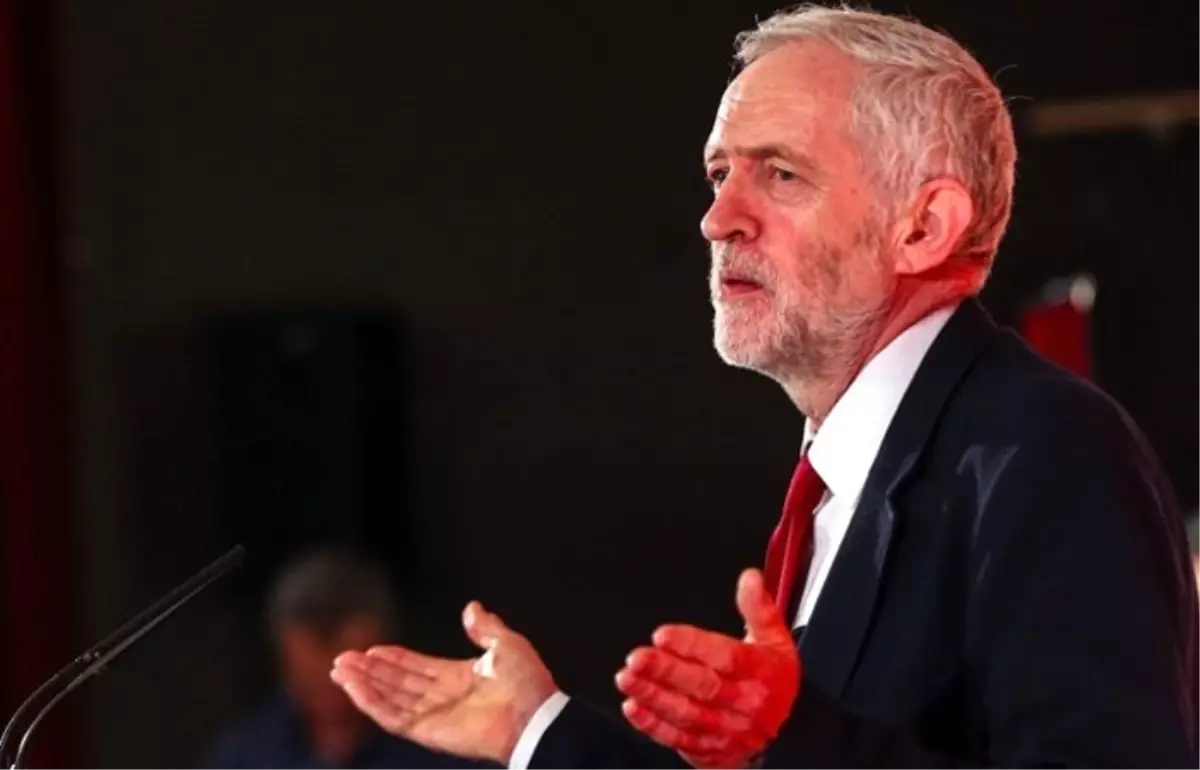 İngiltere'de Trump'a boykot